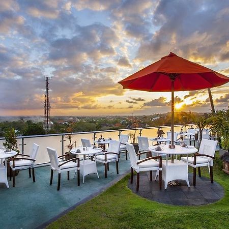 Parkside Denbukit Residence & Suite Jimbaran Екстериор снимка