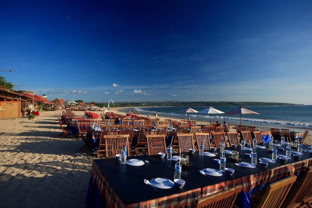 Parkside Denbukit Residence & Suite Jimbaran Екстериор снимка
