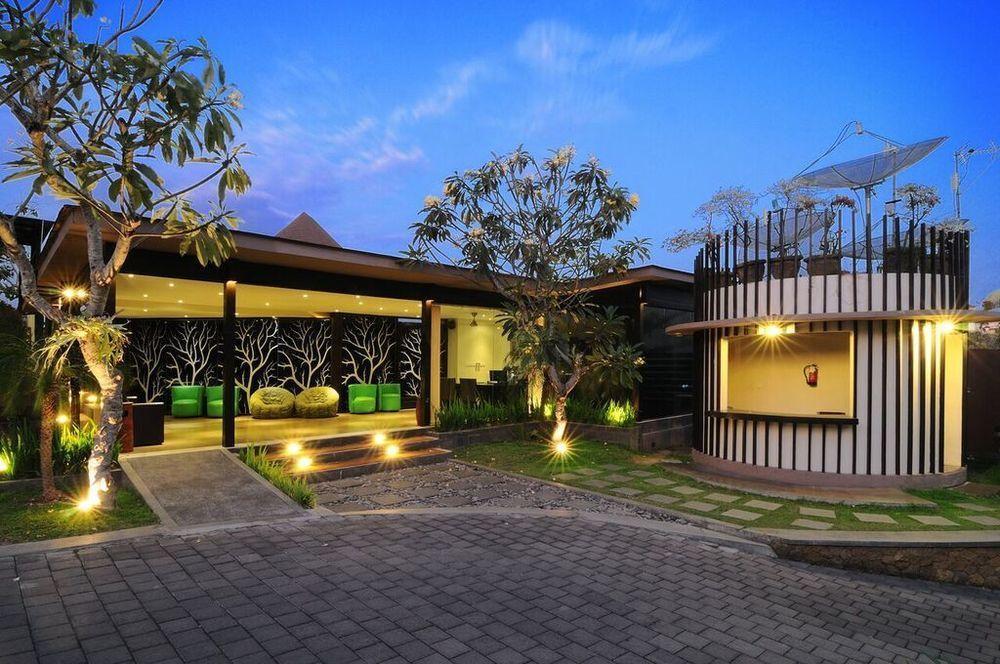 Parkside Denbukit Residence & Suite Jimbaran Екстериор снимка