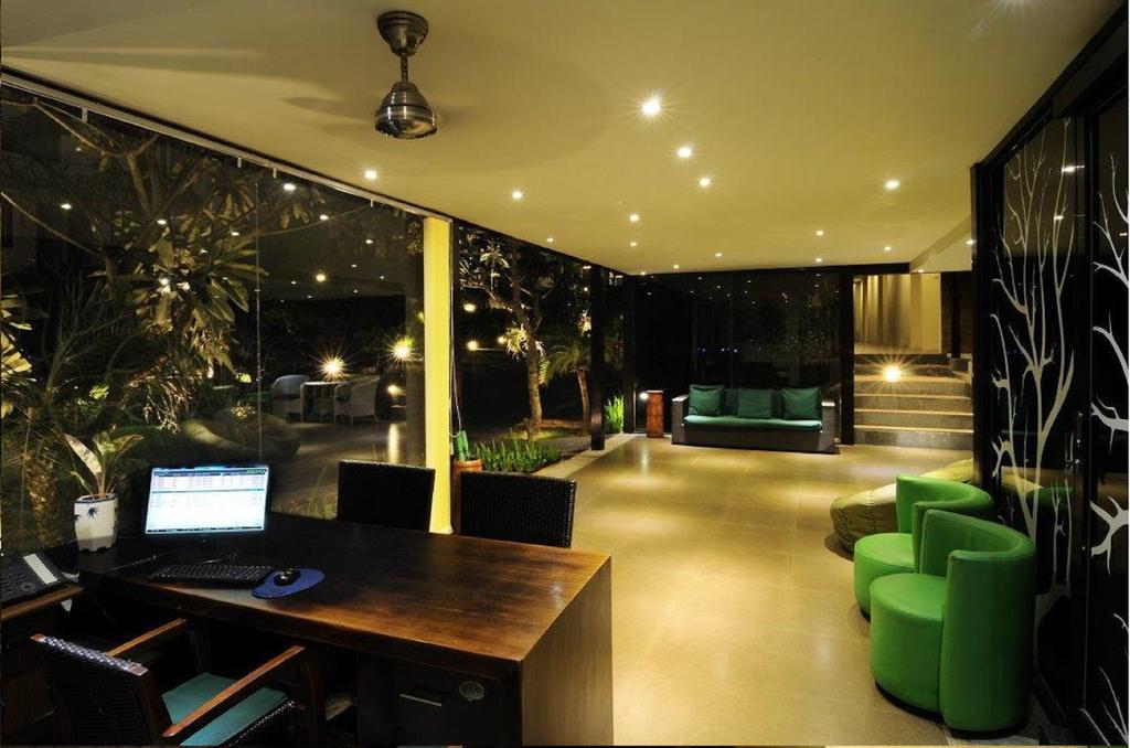 Parkside Denbukit Residence & Suite Jimbaran Екстериор снимка