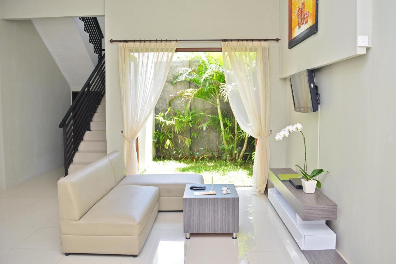 Parkside Denbukit Residence & Suite Jimbaran Екстериор снимка