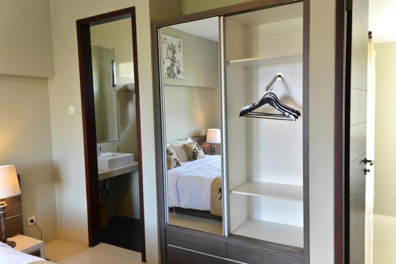 Parkside Denbukit Residence & Suite Jimbaran Екстериор снимка